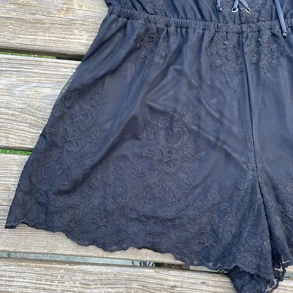 Lacey Black Romper by Express - Picture 7 of 16